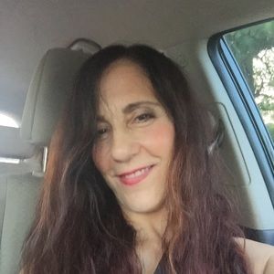 Meet your Posher, Marcia